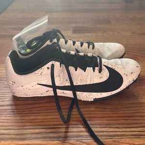 nike track spikes